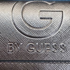 Meet your Posher, Grisell